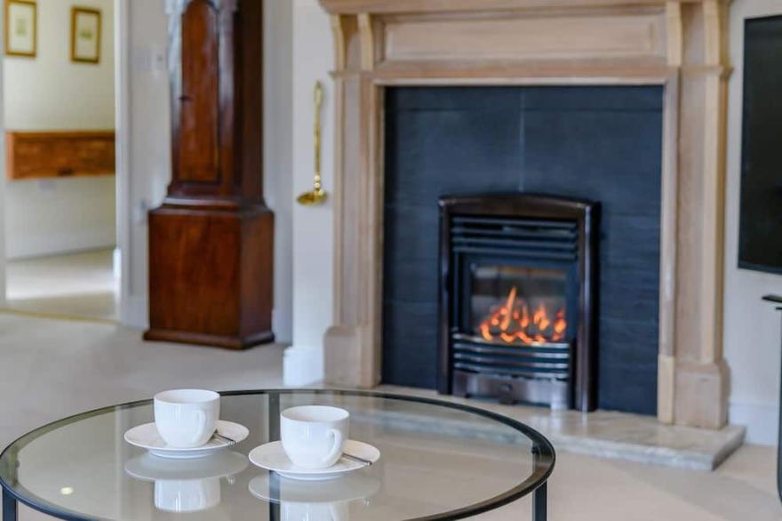 3 bedroom accommodation in Wotton-under-Edge