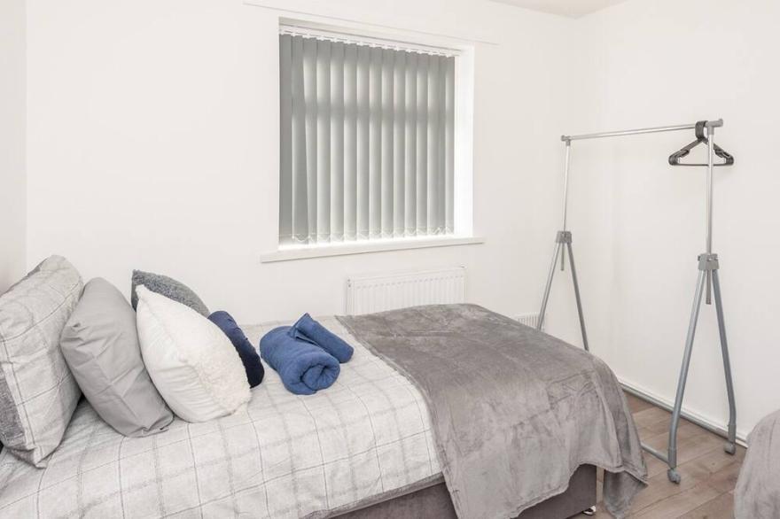 Pass The Keys |Lovely apartment in West Yorkshire