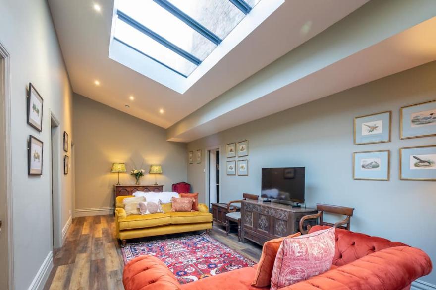 70 Walmgate -  a premium stay that sleeps 10 guests  in 5 bedrooms