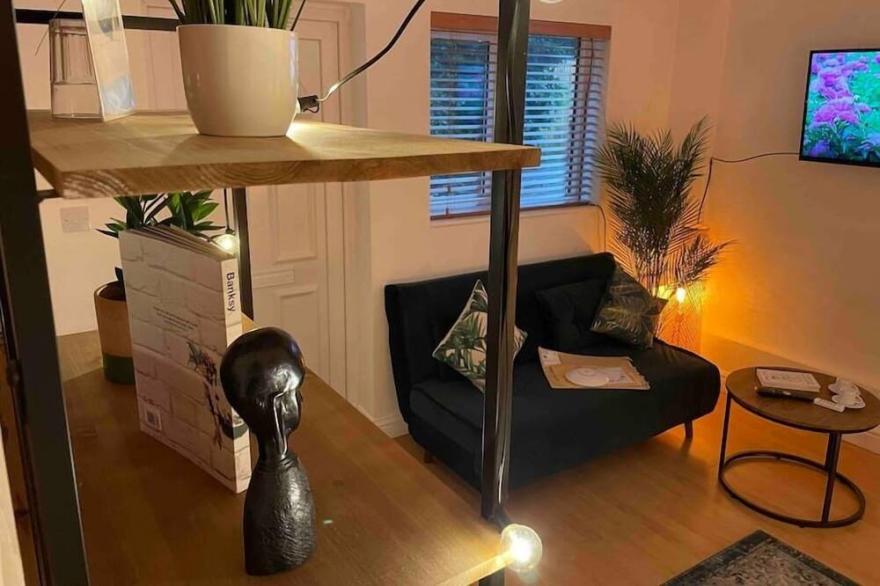 Cozy Hideaway in the Heart of Bristol
