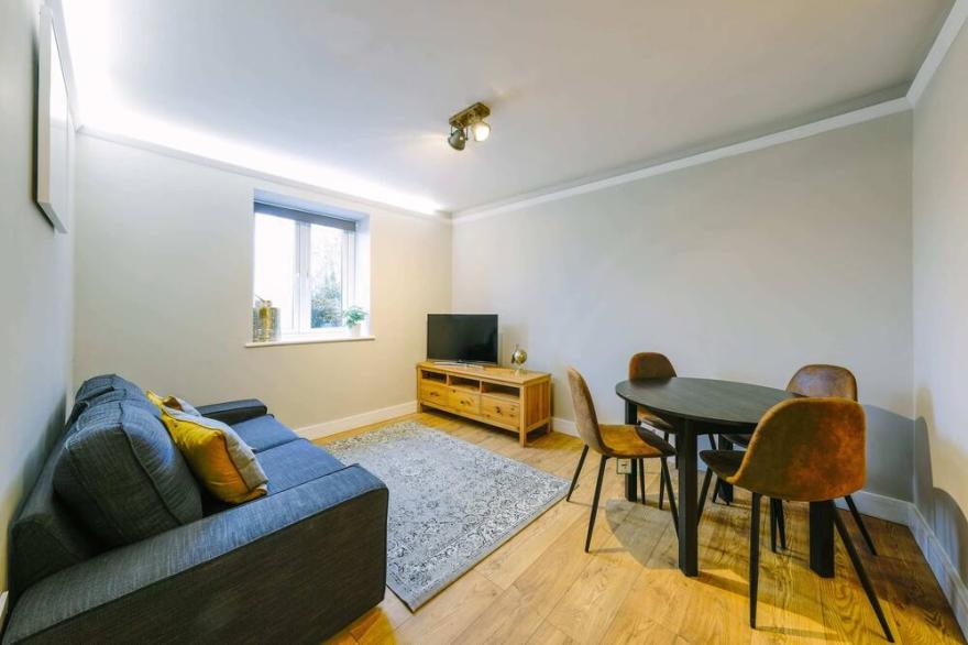 Brand New One Bedroom Apartment in Fantastic Location - No 1