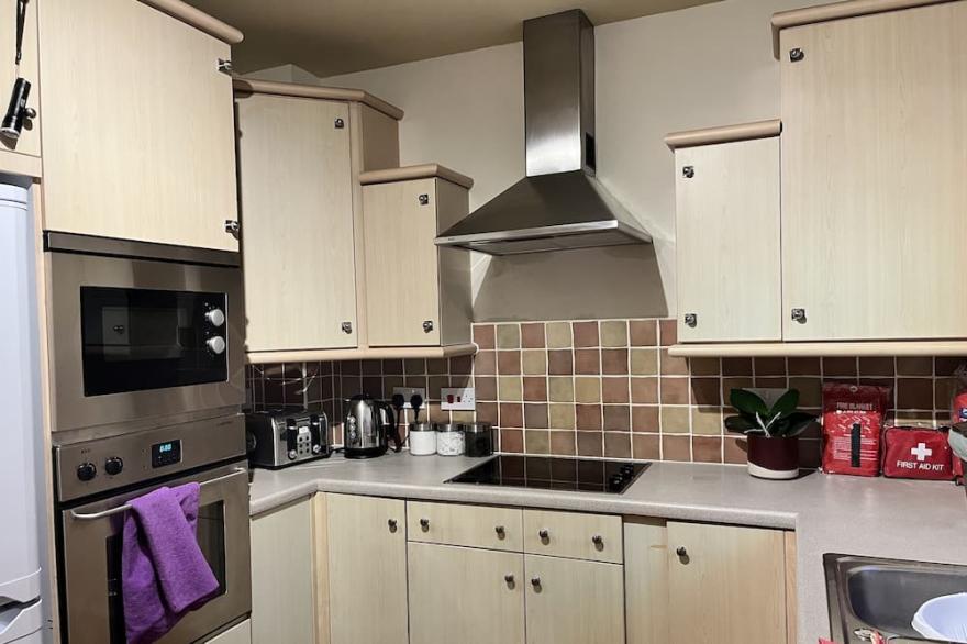 River Bay (Beautiful 2-Bed House in Cardiff,)