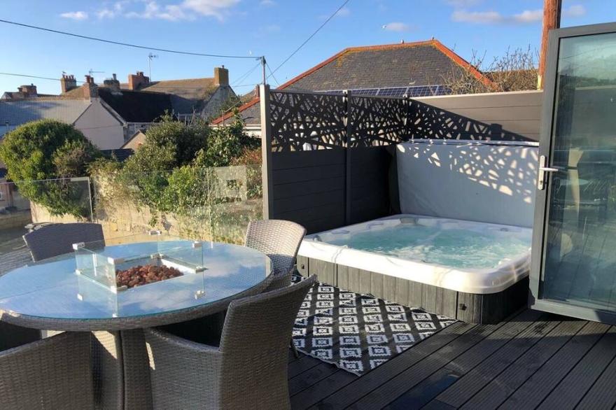 Captivating 5-Bed House in Porthleven