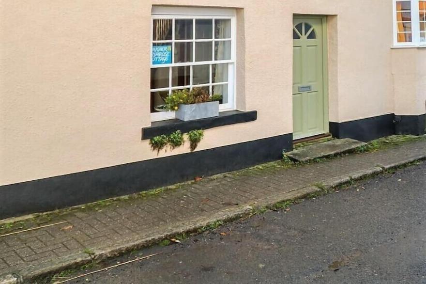 Pretty Cottage in the Heart of Devon