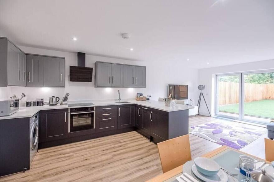 4 Eureka, Waldringfield