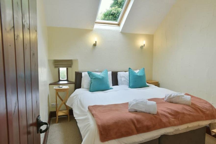 Beautiful Peak District cottage sleeping four people