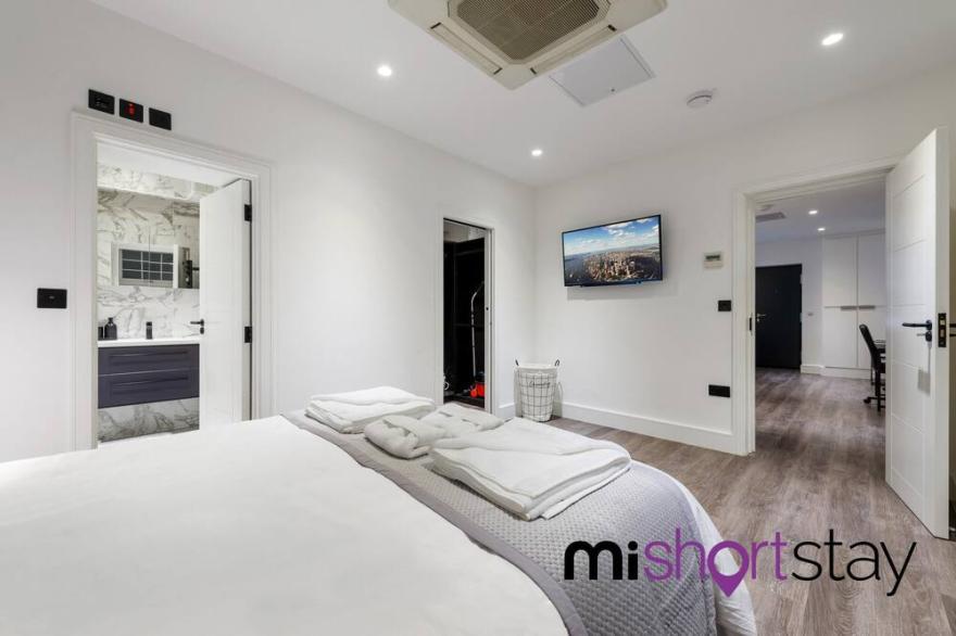 The Residence Fitzrovia - One Bedroom Apartment