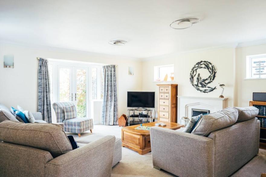 Modern Holiday Cottage On The Edge Of The New Forest And Close To The Beach