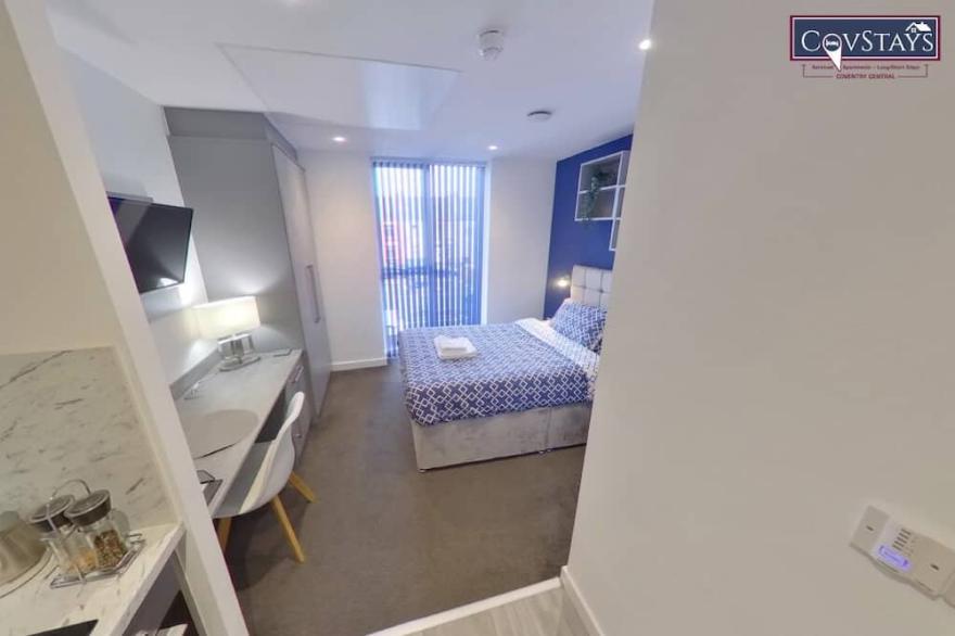 Signature House - Contemporary City Studios (SH29)
