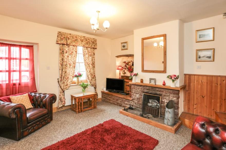 ROSE COTTAGE, family friendly, character holiday cottage in Carlisle