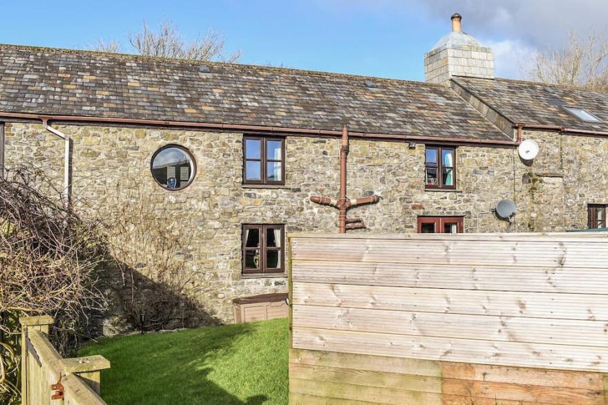 3 bedroom accommodation in Horndon