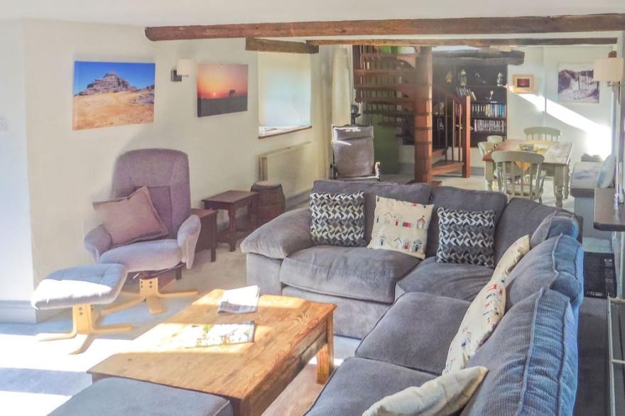 3 bedroom accommodation in Horndon
