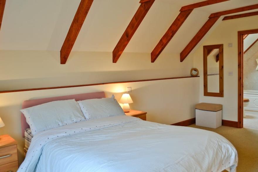 2 bedroom accommodation in Great Torrington