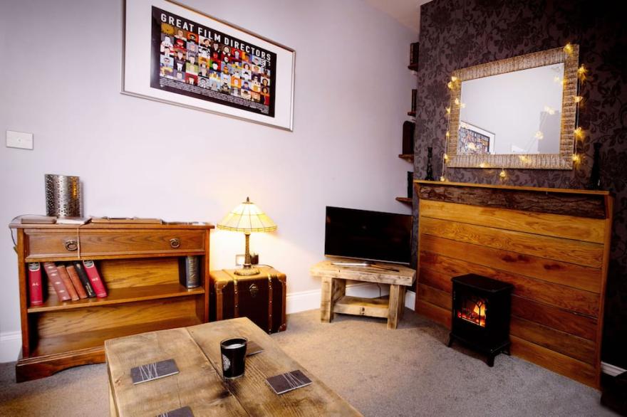 Boutique Heritage Apartment, Sleeps 4