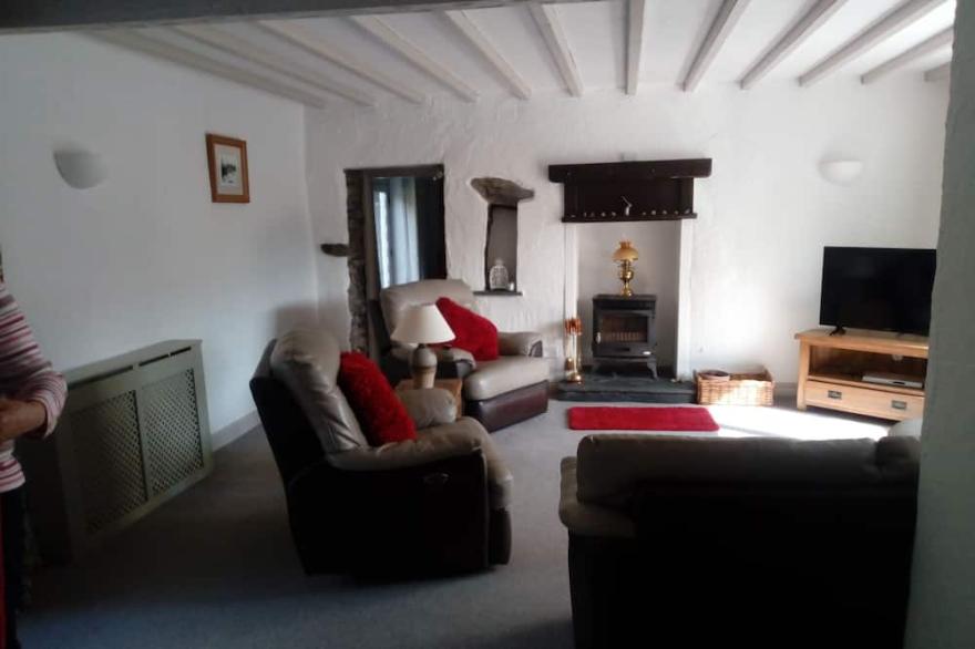 4 Bed Lakeland Barn Conversion close to  lake Windermere, Cartmel & Grange