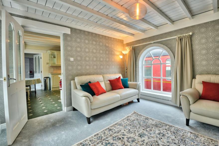 A stylish cottage, in the heart of the delightful  village of Grosmont