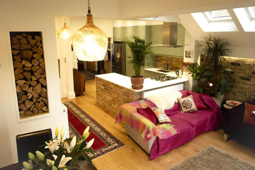 3 Story Victorian Terraced House in a leafy road in beautiful North London
