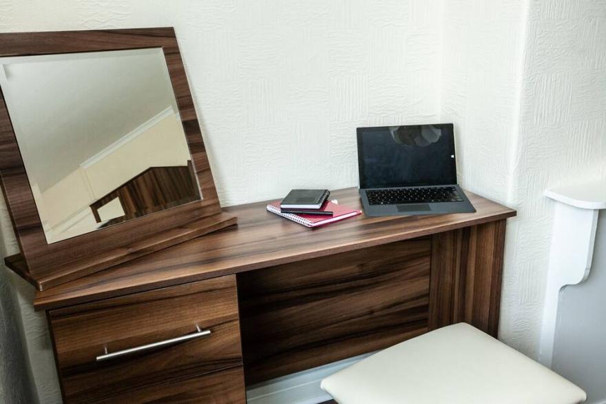 St Pius Home is a 2 bed fully furnished house