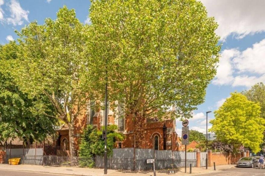 Amazing St Peters Church Conversion for 10 by Hampstead Heath