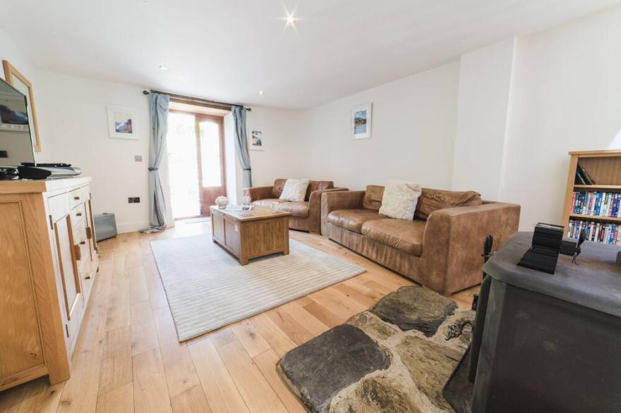 The Stables, beautiful family friendly barn conversion in The South Hams
