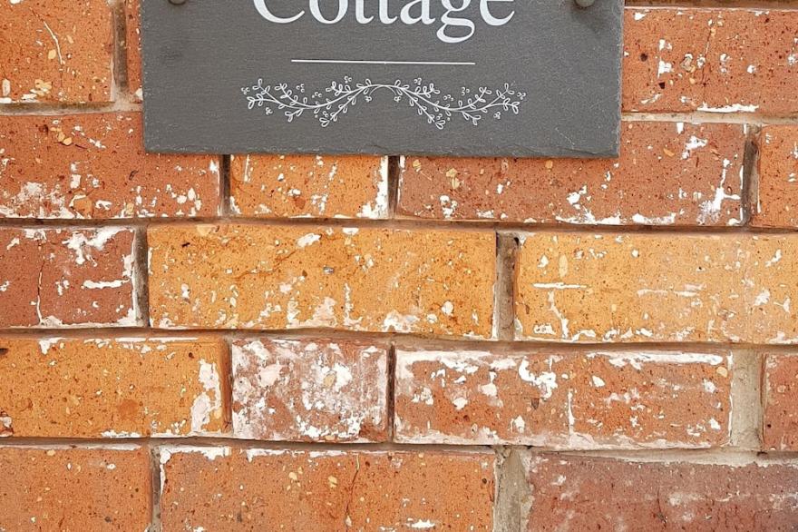 Cosy Cottage in Wiltshire