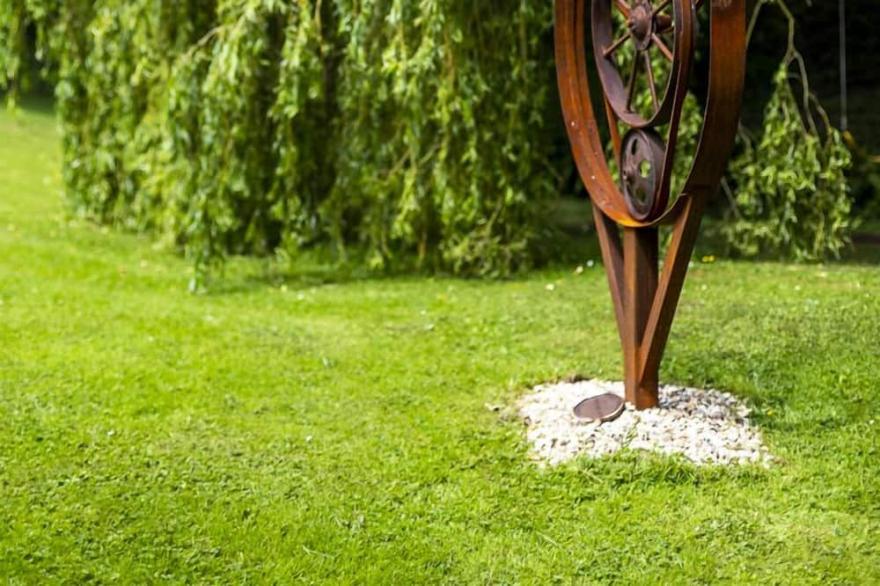 Romantic 1 Bedroom Lodge in Forest of Dean, Gloucestershire