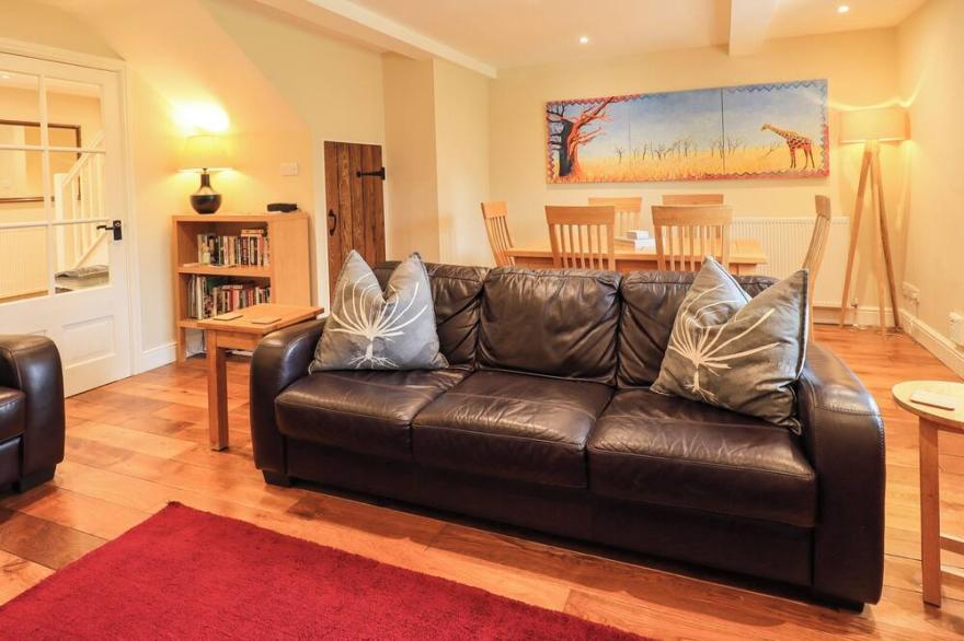 ROSE BARN, family friendly, with a garden in Ambleside