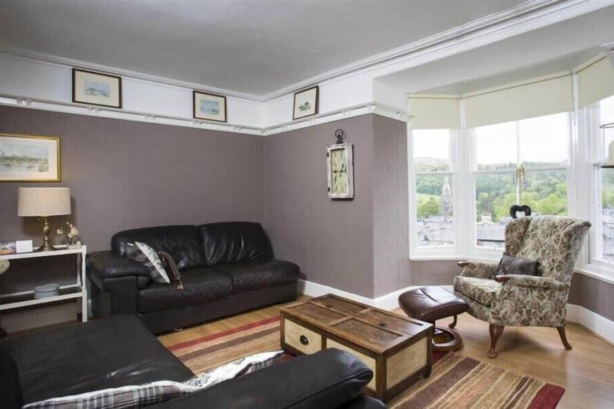 LUKE'S HOOSE, pet friendly, with open fire in Ambleside