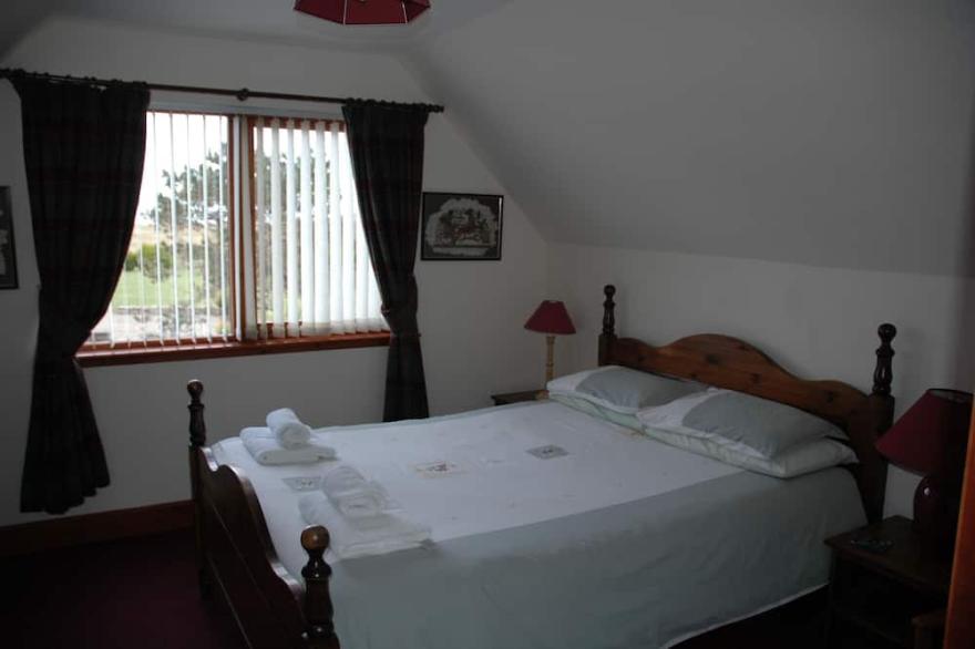 The Paddock is by the 12th Tee of Brora GC and 100 yards from the beach