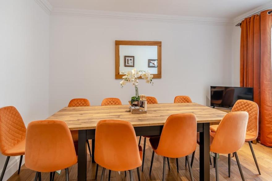 5 bedroom accommodation in Bridlington