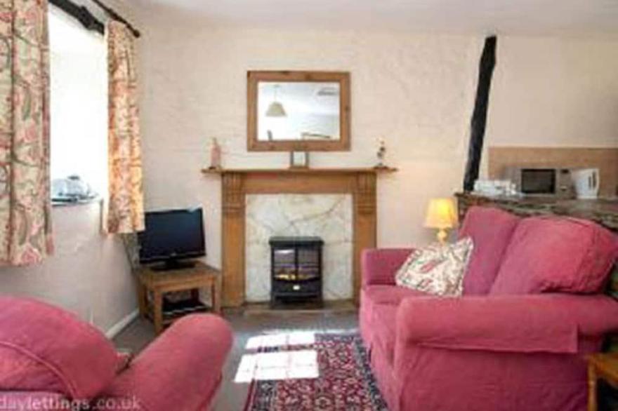 Linhay  - converted 17th century cottage
