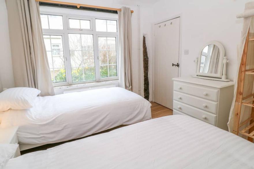Granary - 17th century converted cottage
