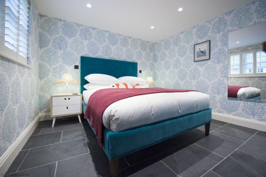 Juliot 5* Gold Award Luxury Cottage