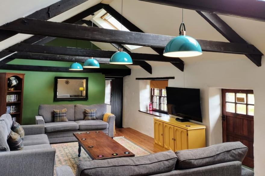 4 bedroom barn conversion on smallholding with alpacas, goats and pigs