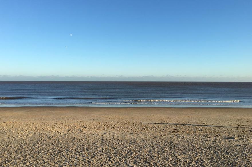 Moray Holiday is a Suffolk coast beach apartment