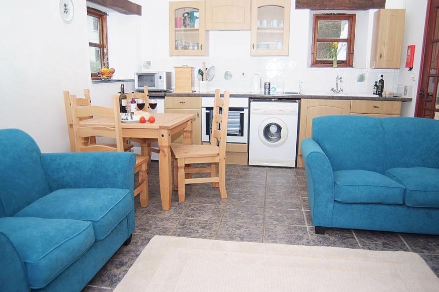Self Catering Rural Farm Cottage + Heated Pool Cornwall | Siblyback Cottage