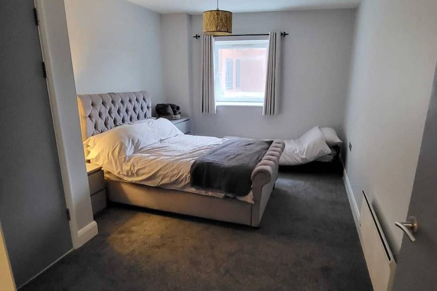 Luxury 2 Bedroom and 2 Bathroom Apartment