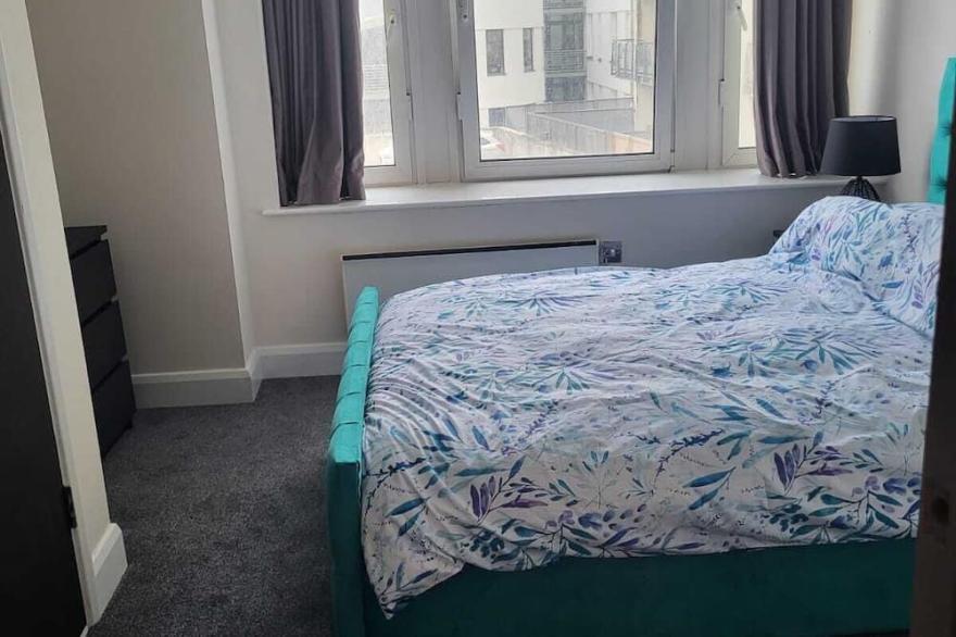 Luxury 2 Bedroom and 2 Bathroom Apartment