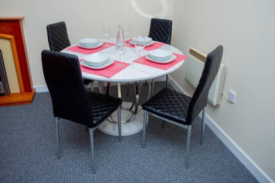 Beautiful two bedrooms ensuite apartment