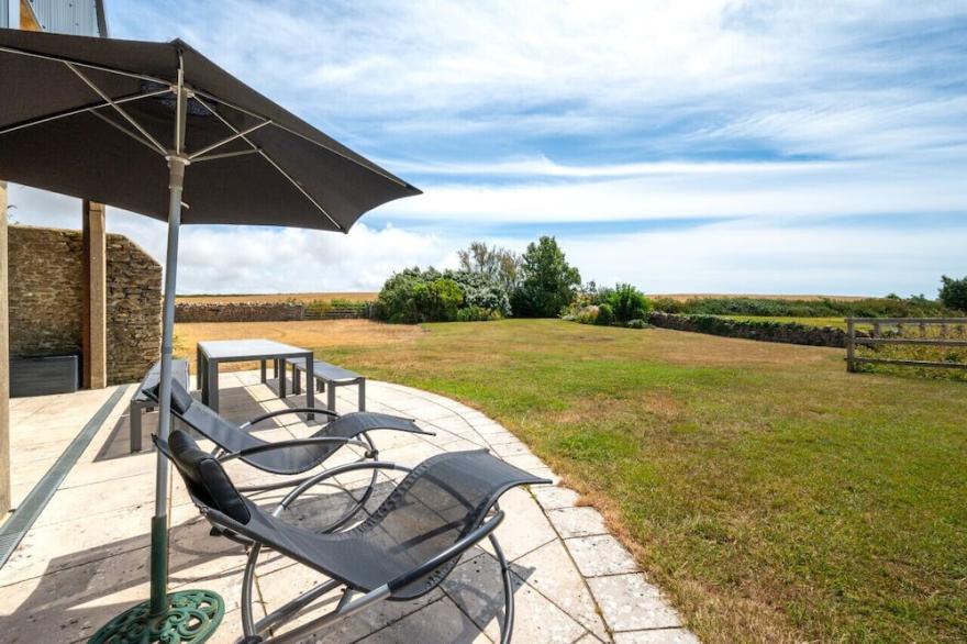 Wans Barton - Four Bedroom House, Sleeps 10