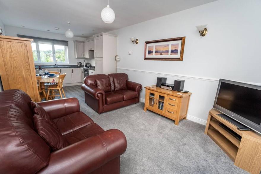 Alison's View -  a maisonette that sleeps 4 guests  in 2 bedrooms