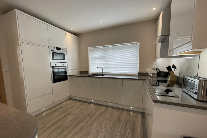 Cherry Garth -  a house that sleeps 8 guests  in 4 bedrooms