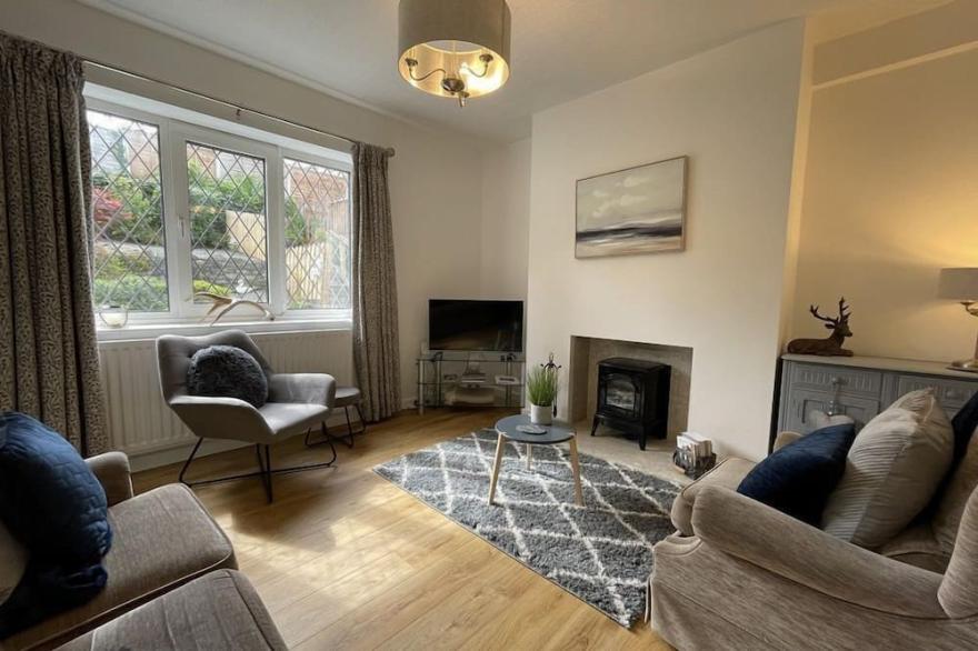Fairbank -  a cottage that sleeps 4 guests  in 2 bedrooms