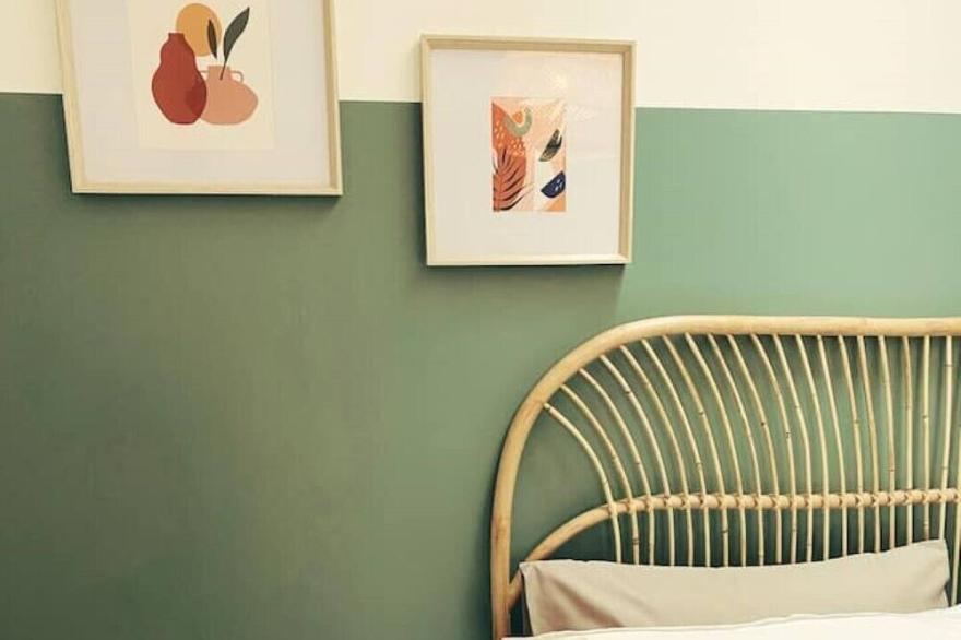 Beautiful spacious cottage in market town