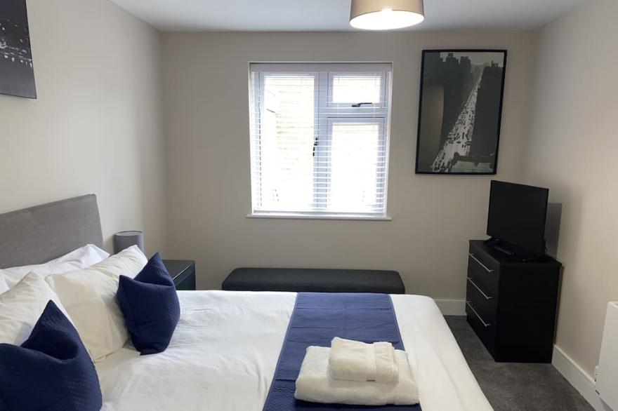 2 Bed 2 Bath Apartment in Shirley, Solihull