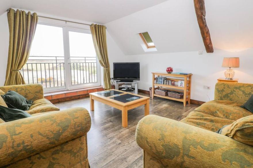 MILL HOUSE, family friendly in Robin Hood’s Bay