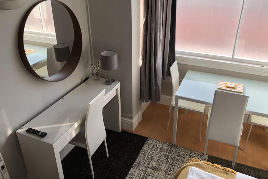 Studio apartment with ensuite.