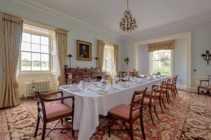 Gilmerton House - Historic Scottish Mansion near Edinburgh