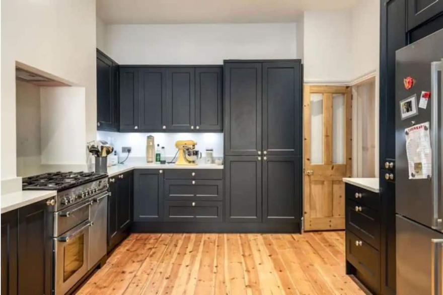 Beautiful double fronted Victorian House close to central Brighton