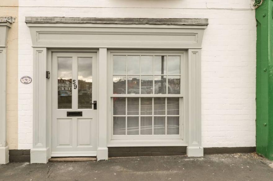 SWALLOWS NEST, pet friendly, character holiday cottage in Whitby